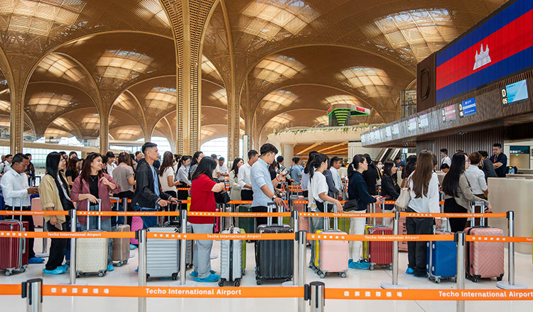 Cambodia forecasts rise in air travel, cargo for 2026